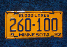 1952 Minnesota License Plate picture
