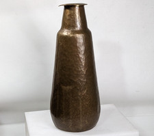 Vtg Hand Hammered Copper Carafe 9.5