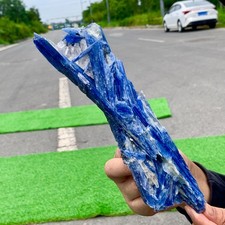 1.25LB Rare Natural beautiful Blue KYANITE with Quartz Crystal Specimen Rough picture