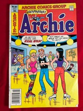 Archie #301 (1981) Dan DeCarlo Roller Skating Cover picture