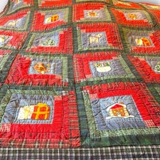 VTG  Christmas Quilt Holiday Patchwork Quilt Hand Quilted Cotton 82 x 81 Cottage picture