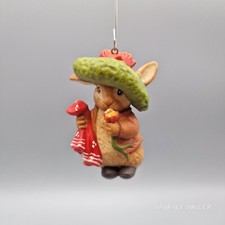 Vintage 1980 F. Warne Benjamin Bunny Beatrix Potter Rabbit Figurine Ornament picture