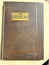 The Mirror 1934 Bates College Lewiston, Maine Yearbook Signed Original picture