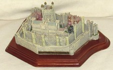 Castles of The World - The Tower Of London Miniature 'Forest Creek Gems' picture