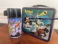VINTAGE 1966 BATMAN & ROBIN LUNCHBOX + THERMOS picture
