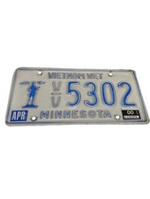 1990s MINNESOTA VIETNAM VET License Plate VV 5302 picture