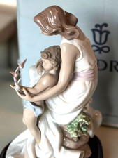 Lladro Figurine #7649 