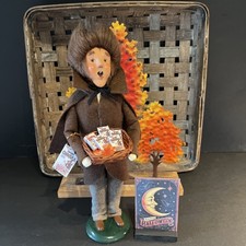 Byers Choice Halloween Vampire Count Coco w/Treats for Trick r Treater Redressed picture