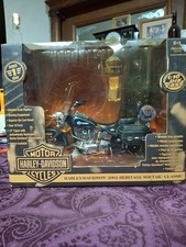 ERTL American Muscle 2002 Harley-Davidson Heritage Softail Classic 1:10 Diecast  picture
