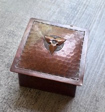 Beautiful Early period Roycroft Hammered Copper Inkwell Box & Bottle picture