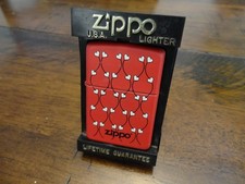 ZIPPO HEARTS VALENTINE'S DAY ZIPPO LIGHTER MINT IN BOX 1999 picture