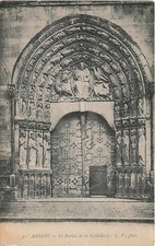 Postcard France: Le Portail de la Cathedrale, Angers, DB picture