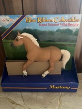 Vtg Safari Ltd Blue Ribbon Collectible. Mustang. Retired. New in box. picture