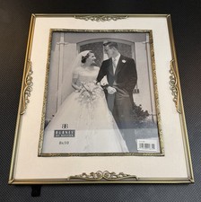 Romantic Occasions 8 x 10 Matted Brass Picture Frame Unused picture