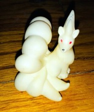 Vintage 1996 Ninetails Pokemon Figure Finger Puppet Nintendo Bandai Rare picture