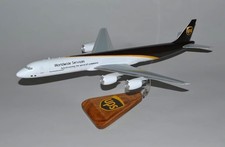 UPS Worldwide Services Douglas DC-8-63F Desk Display Jet Model 1/100 SC Airplane picture