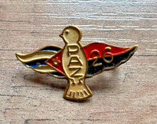 RARE FRANK PAIS REVOLUTION DOVE PEACE CHE GUEVARA MOVENMENT JULY 26 PIN BUTTON picture