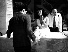 Elizabeth Taylor director Joseph Mankiewicz ON SET CLEOPATRA ORIG PHOTO MA80 picture