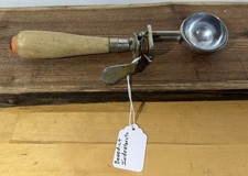 Antique Indestructo 14 Ice Cream Scoop Early 1900s Soda Fountain Disher 40 picture
