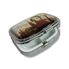 Mozart Wien Vienna Clasped Pill Box Compartments Mirror 2.25