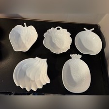 Vintage Shoei China White Ceramic Fruit Serving Dishes - Set of 6 picture