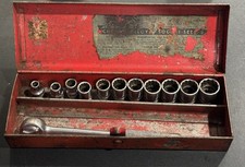 Vintage Indestro 12-Piece 3/8