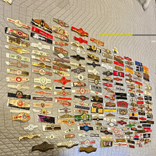 Large Mixed Lot of Cigar Bands Worldwide Mix Assorted 160 Pieces Various Brands picture