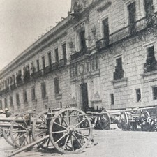 Postcard Mexico DF MEXICAN REVOLUTION 1913 Defending El Palacio Nacional PPC picture