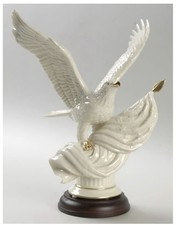 NIB Lenox Eagle of Freedom 9” Sculpture Figurine NEW White And Gold picture