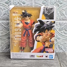 S.H.Figurarts DragonBall Z SON GOKUA Saiyan Raised On Earth Action Figure picture