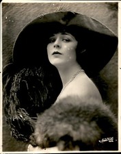 CGE41 Original Ira Hill Studio Photo ANITA STEWART 1910s-20s SILENT FILM ACTRESS picture