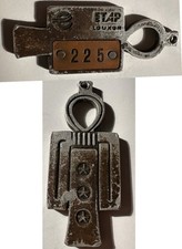 1960’s ETAP Louxor Luxor Egypt 5.5” Chunky Metal Ankh Hotel Room Key #225 Fob picture