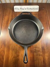 Fully Restored Lodge 10SK 12 inch Cast Iron Skillet w/ Helper Tab picture