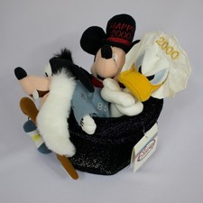 VTG Y2K NWT Disney Store Happy New Year 2000 Plush Bean Bag Mickey Goofy Donald picture