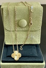 Van Cleef & Arpels Vintage Alhambra 18k 750 Yellow Gold Pendant VCARP4KL00 picture