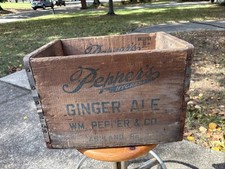 Vintage Peppers Hygrade Ginger Ale Wooden Crate Wm Pepper & Co Ashland PA picture
