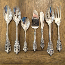 Godinger Baroque Silverplate Flatware Serving Pieces Set of 7 picture