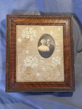 Antique Victorian Carved Oak Frame w/ Flower Needlework Textile Interior & Photo picture
