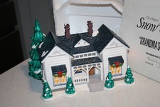 Dept 56 Snow Village 1992 GRANDMA'S COTTAGE #5420-8 picture