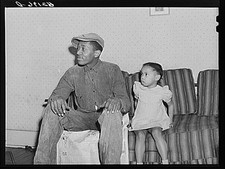 Photo:Ambridge Pennsylvania 1941 Steelworker and Daughter picture