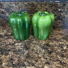 Vintage Otagiri Green Peppers Salt Pepper Shakers Ceramic Japan 1984 picture