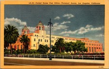 1942 United States Post Office Terminal Annex Los Angeles CA Linen Postcard picture
