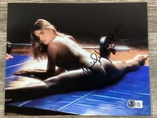 (SSG) Hot & Sexy MARIEL HEMINGWAY Signed 10X8 Color Photo with a BAS/Beckett COA picture