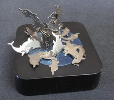 Portable Magnetic Sculpture Desk Art Toy DIY - Dolphin Shapes w/ Magnet Base picture