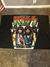 Vintage 1984 Heavens On Fire Tour Banner & 9 issues of Kiss Psycho Circus Comics picture