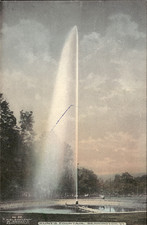 Bennington Vermont Hunt's Fountain 196 Ft World Record Antique Postcard picture