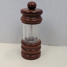 Vintage Leeds Engineering Wood Acrylic Pepper Mill Salt Shaker Grinder Combo CA picture