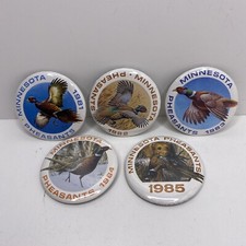 Minnesota Pheasants 1981 1982 1983 1984 1985 James Killen Vintage MN Buttons Lot picture