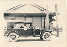 Vintage Car Photo 1920's Los Angeles 2.5x3.5  S17-1 picture