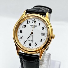 Citizen Eco-Drive Wristwatch Quartz Mens Gold picture